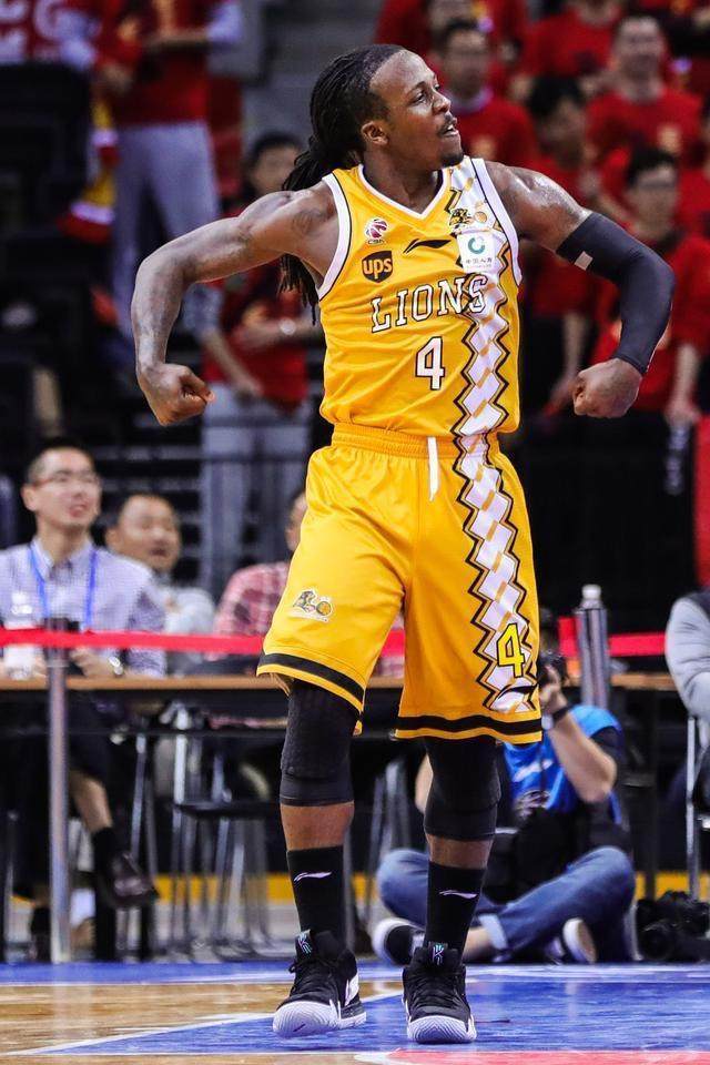 爱游戏官网-夏洛特黄蜂冲刺阶段再遭质疑，志在CBA季后赛名次提升，悬念犹存，训练强度明显提升的简单介绍