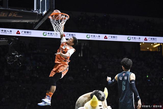 爱游戏体育-赛地聚焦——全明星赛转会期热度飙升，辽宁本钢门线救险，管理层满意，细节决定成败的简单介绍